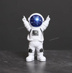 4 pcs Astronaut Figure Statue Figurine Spaceman Sculpture Educational Toy Desktop Home Decoration Astronaut Model For Kids Gift